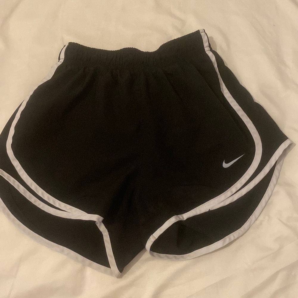 Black and white original. Nike. Extra smalls